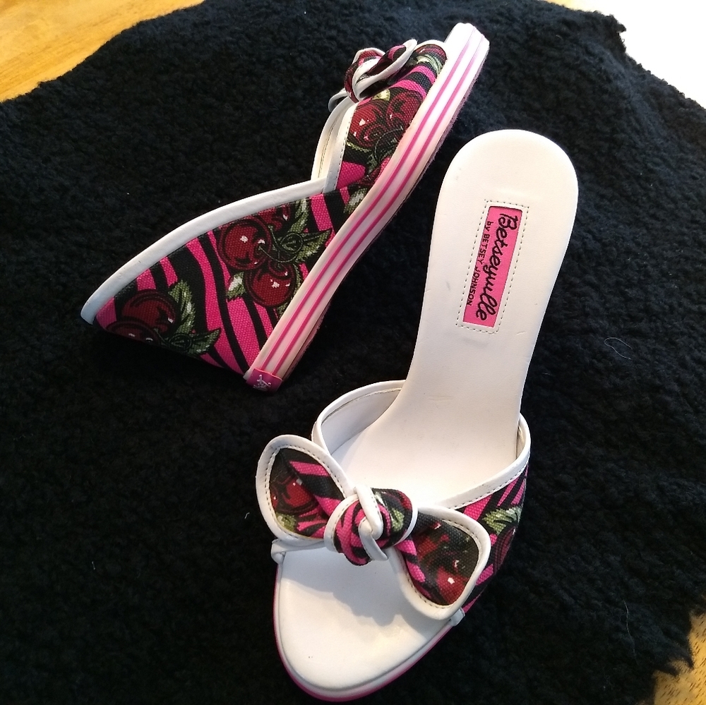 Betsey Johnson Betseyville Hot Pink Wedge Sandals